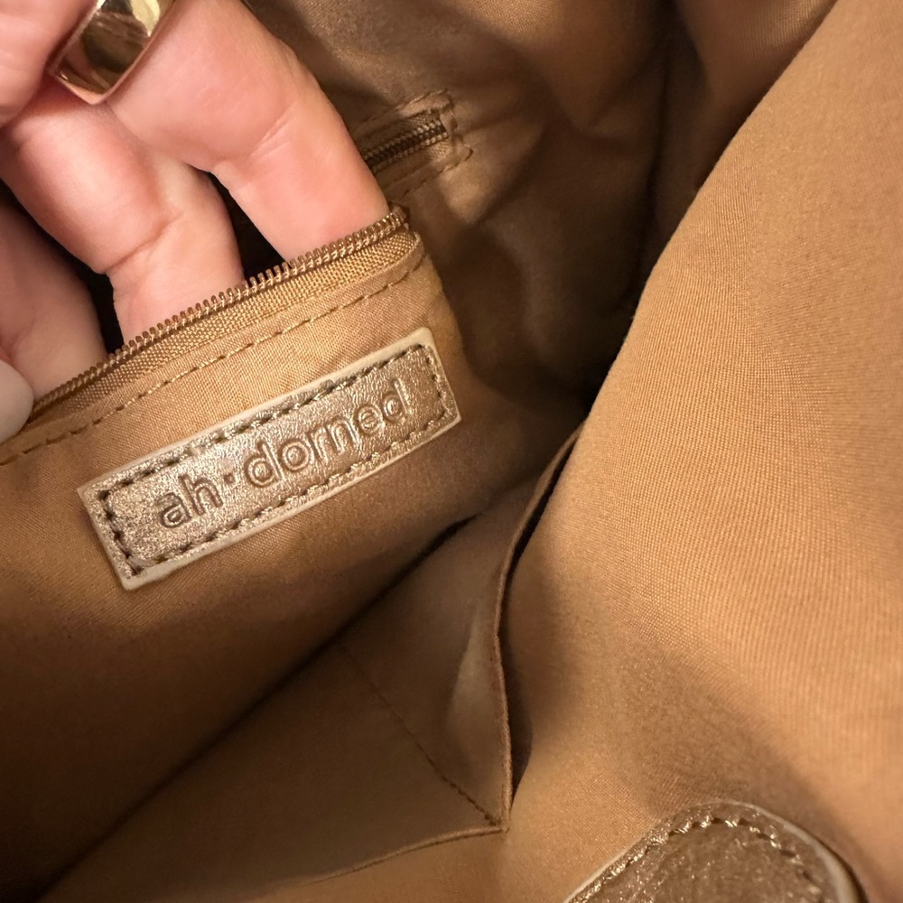 Ahdorned liquid bronze puffe Metallic Brown Crossbody Bag Striped Shoulder Strap - Picture 9 of 9